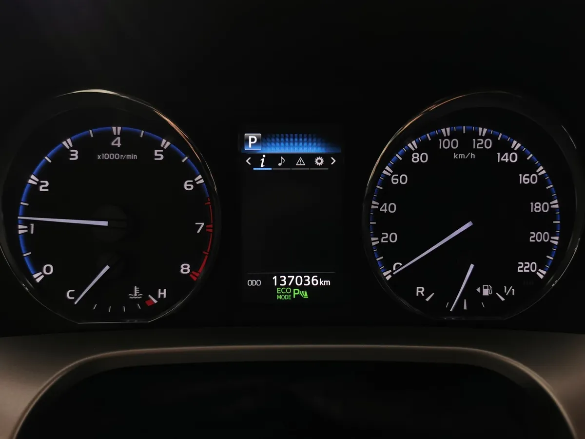 Toyota RAV4 2.0 CVT AWD (146 л.с.) Классик Белый в АВИЛОН. Слайд №17