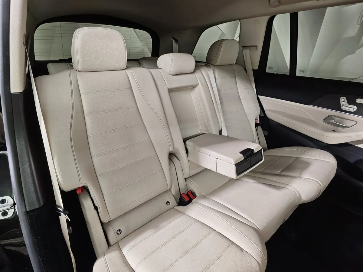 Mercedes-Benz GLS 400 d 9G-TRONIC 4Matic (330 л.с.) Premium Черный в АВИЛОН. Слайд №17