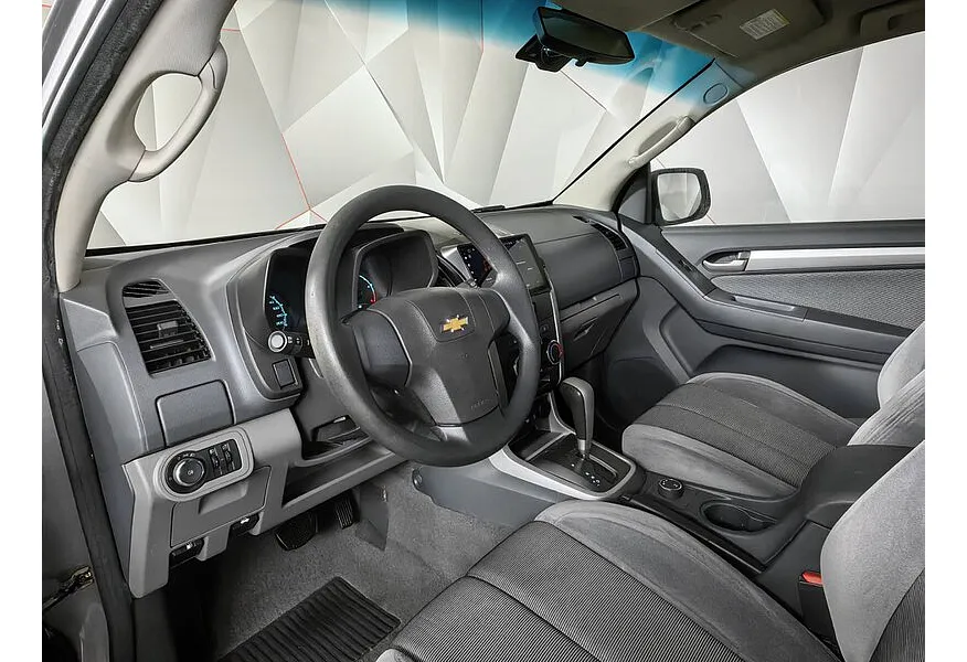 АВИЛОН - Chevrolet TrailBlazer 2.8 D AT AWD (180 л.с.) LT Серый - slide 13