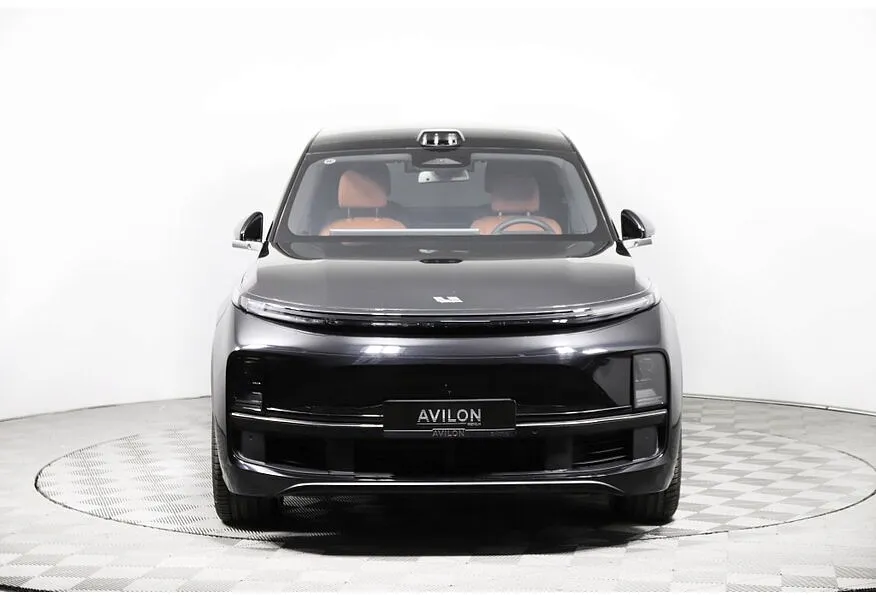 Li Auto L9 1.5 AT 4WD (449 л.с.) Ultra Черный в АВИЛОН. Слайд №4