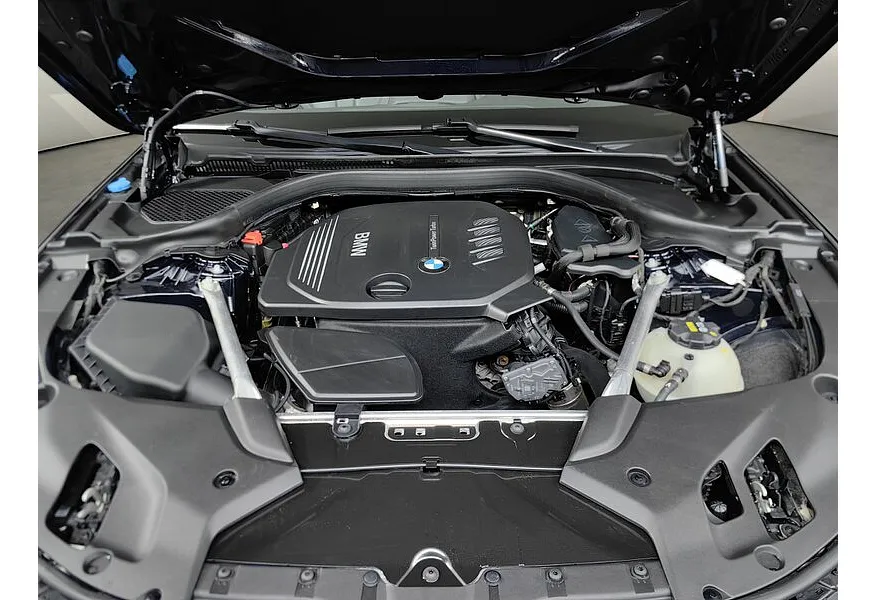 BMW 5 серия 520d Steptronic (190 л.с.) Синий в АВИЛОН. Слайд №10