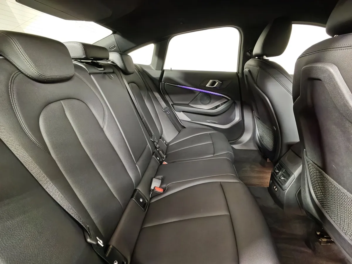 BMW 2 серия Gran Coupe 218i (140 л.с.) M Sport Edition 21 Белый в АВИЛОН. Слайд №14