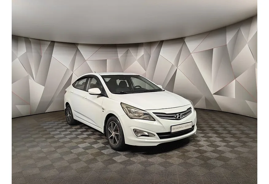 Hyundai Solaris 1.6 AT (123 л.с.) Comfort Белый в АВИЛОН. Слайд №2