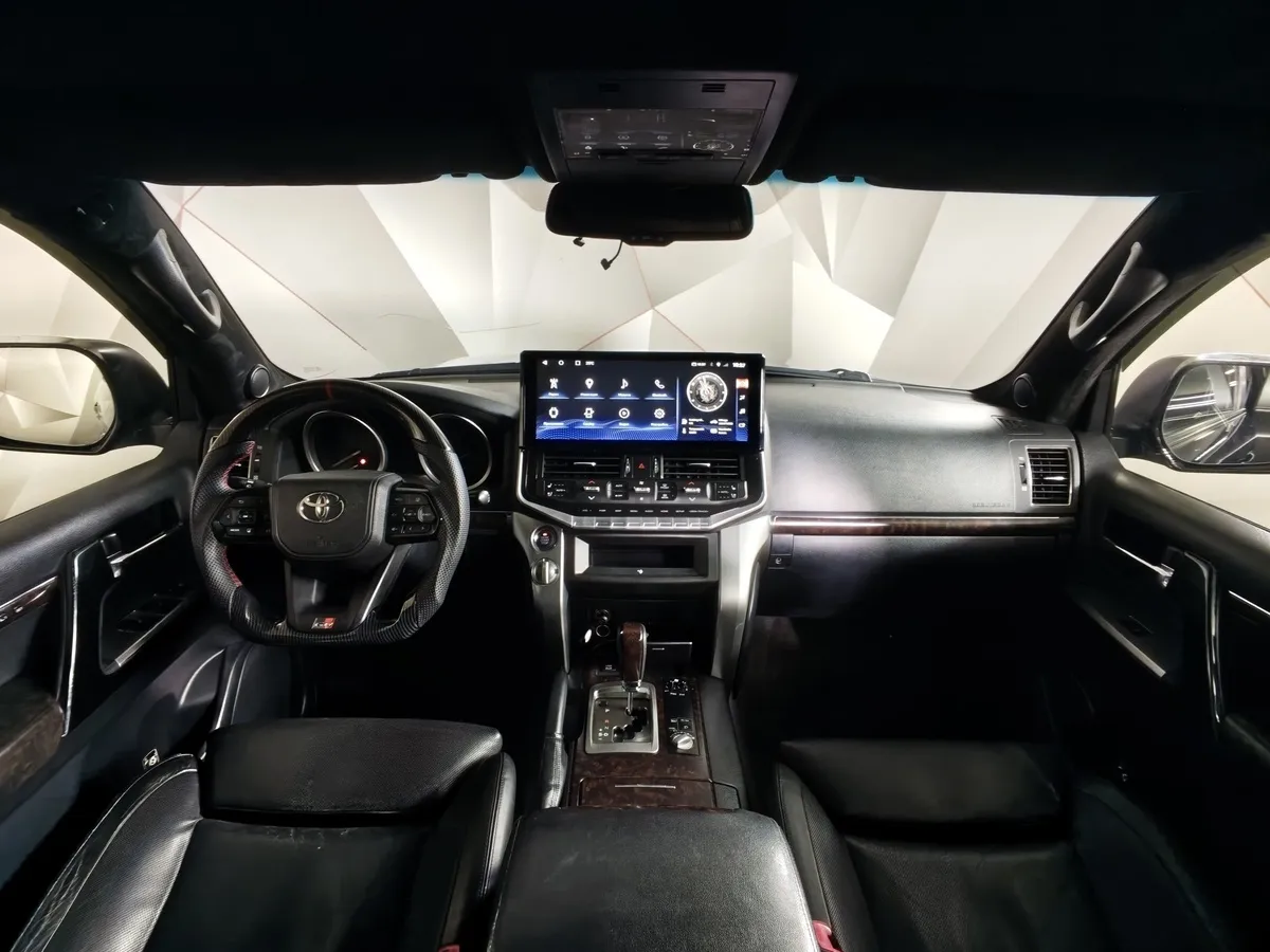 Toyota Land Cruiser 4.5 Twin-Turbo D AT 4WD (5 мест) (235 л.с.) Престиж Черный в АВИЛОН. Слайд №13