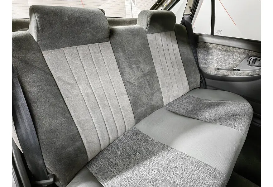 Daewoo Nexia 1.5 MT (75 л.с.) Серебристый в АВИЛОН. Слайд №15