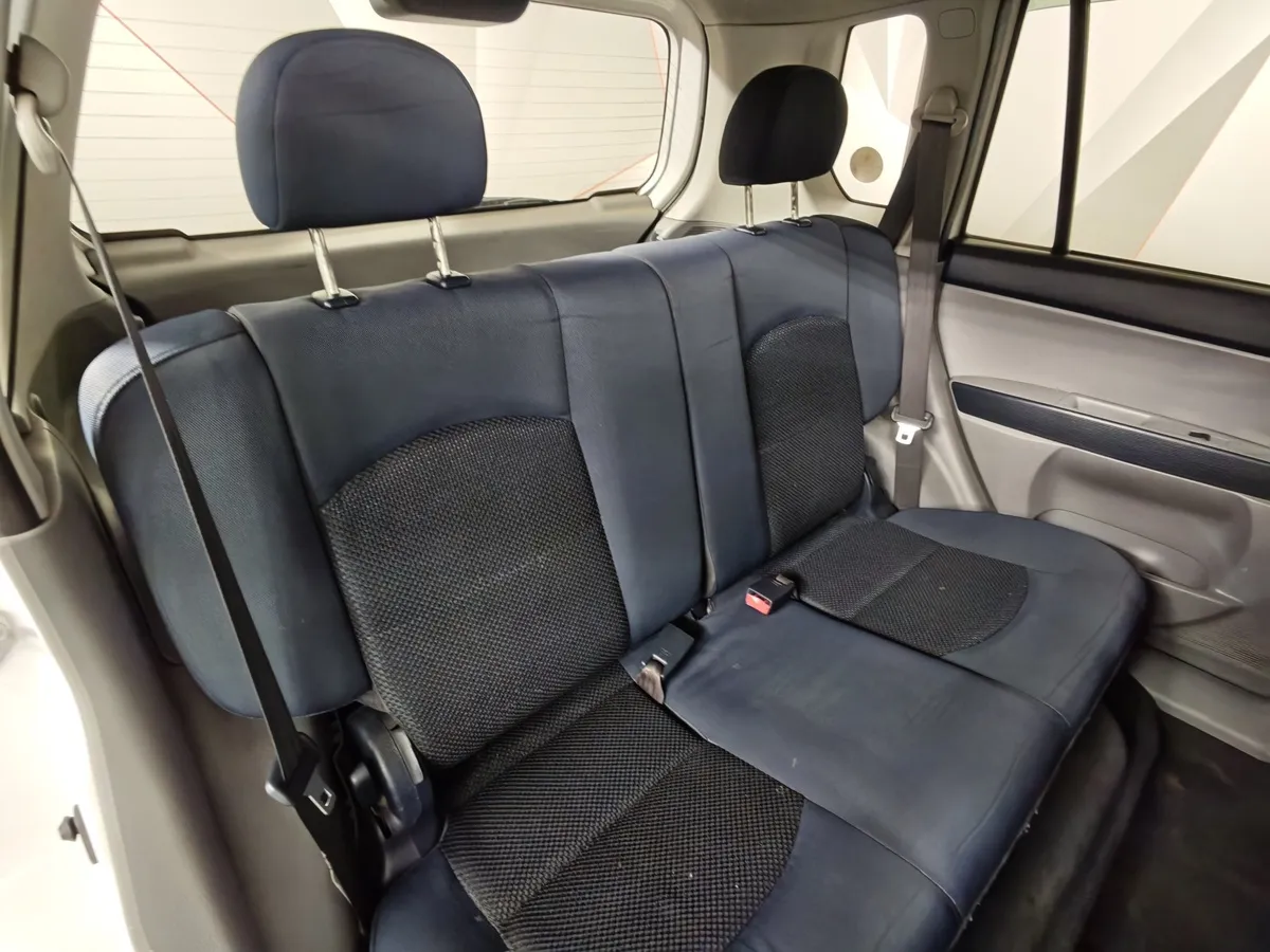 Mazda Demio 1.5 AT (100 л.с.) Белый в АВИЛОН. Слайд №15