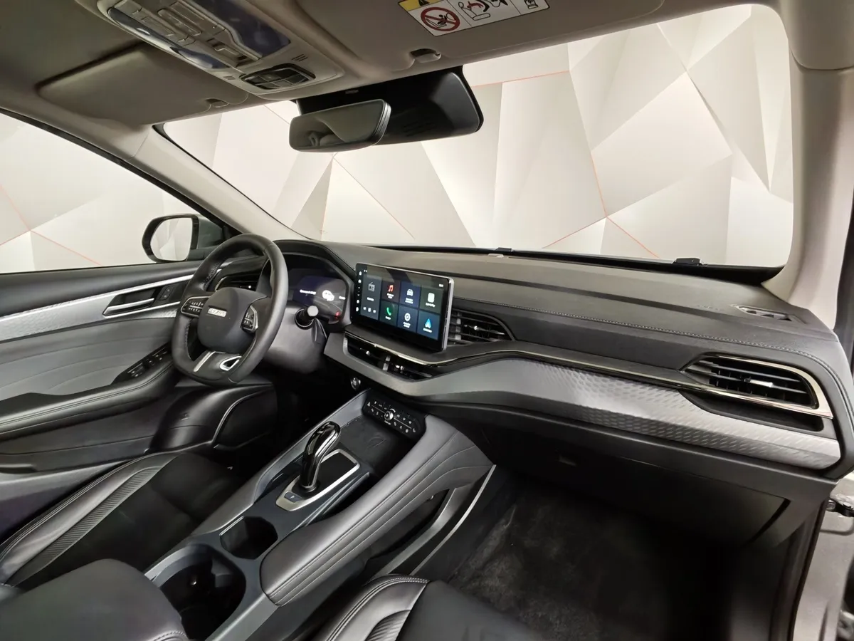 Haval F7 2.0T AWD 7DCT (190 л.с.) Tech Plus Серый в АВИЛОН. Слайд №13
