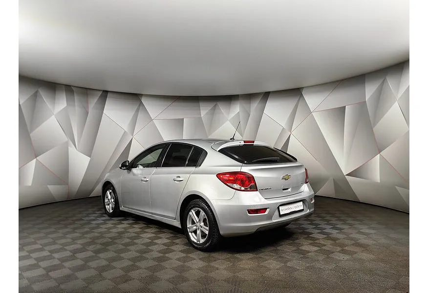 Chevrolet Cruze 1.4 Turbo AT (140 л.с.) Серебристый в АВИЛОН. Слайд №4