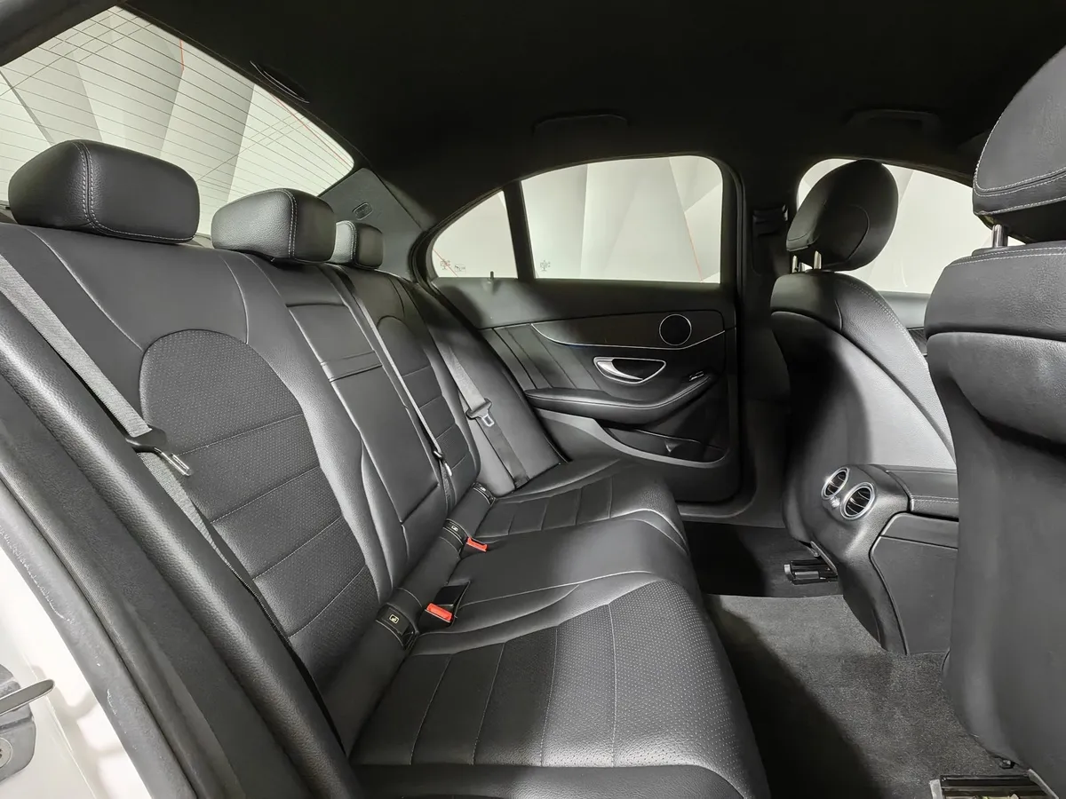 Mercedes-Benz C-Класс C 200 4Matic 9G-Tronic (184 л.с.) Sport Белый в АВИЛОН. Слайд №16
