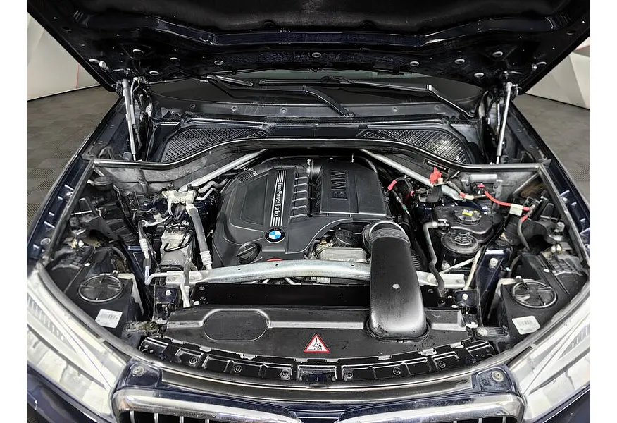 LIVE. Слайд №16