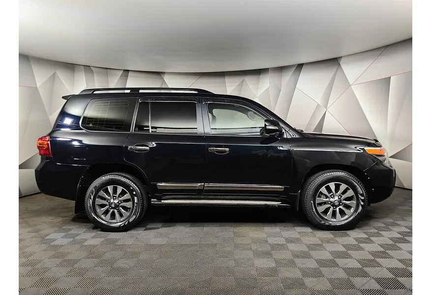 АВИЛОН - Toyota Land Cruiser 4.5 Twin-Turbo D AT 4WD (5 мест) (235 л.с.) Престиж Черный - slide 3