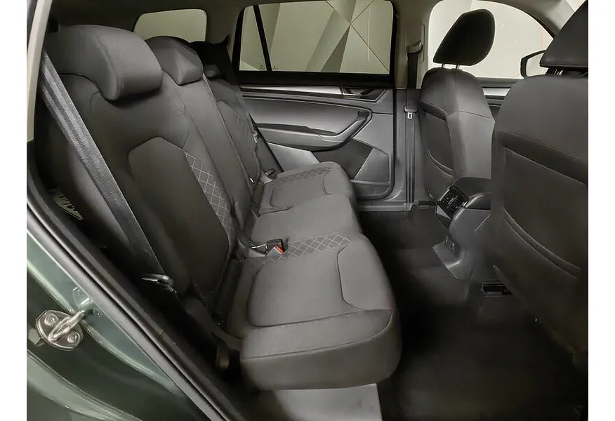 АВИЛОН - Skoda Kodiaq 1.4 TSI DSG 4X4 (150 л.с.) Зеленый - slide 10