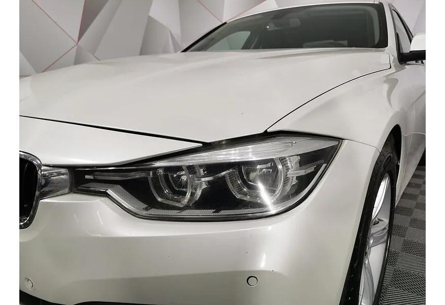 BMW 3 серия 318i AT (136 л.с.) Белый в АВИЛОН. Слайд №8