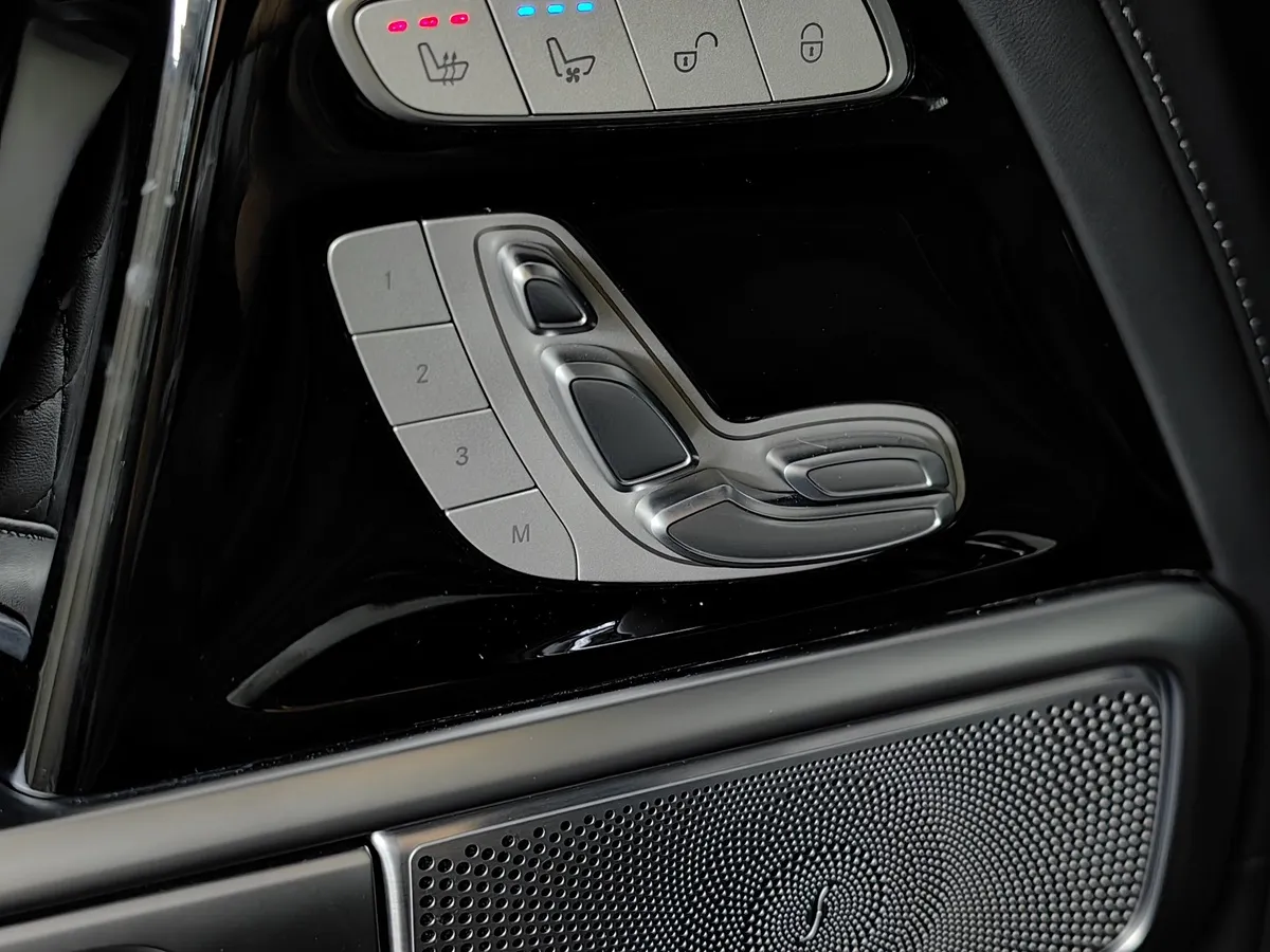 Mercedes-Benz G-Класс G 63 AMG Speedshift Plus 9G-Tronic (571 л.с.) Серый в АВИЛОН. Слайд №26