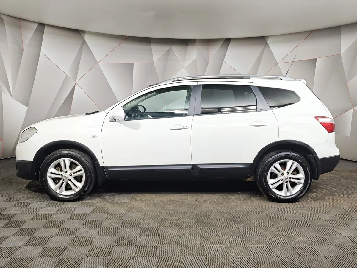Nissan Qashqai + 2 2.0 CVT AWD (141 л.с.) Белый в АВИЛОН. Слайд №5