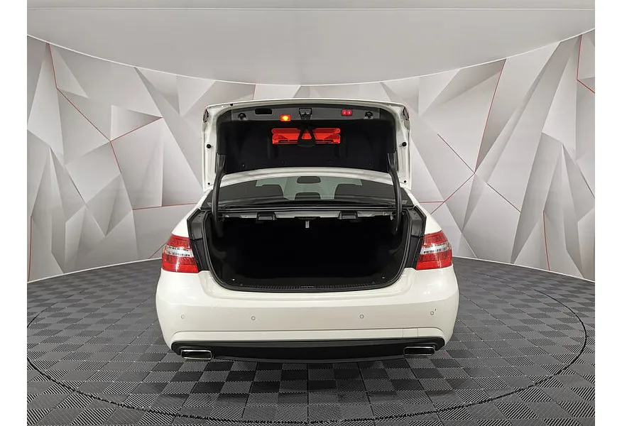 АВИЛОН - Mercedes-Benz E-Класс E 350 4MATIC 7G-Tronic Plus (272 л.с.) Белый - slide 17