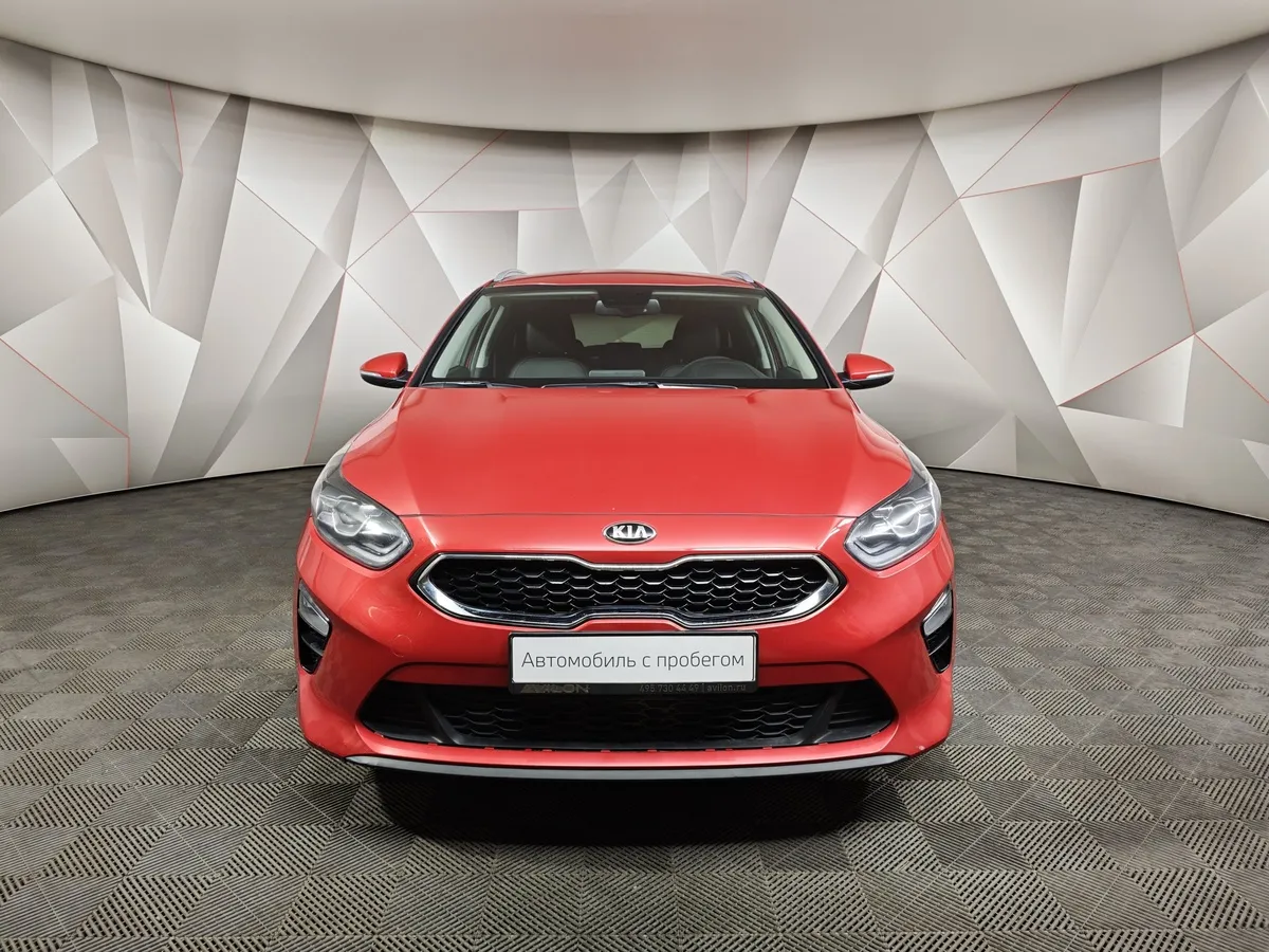 Kia Ceed 1.6 MPI AT (128 л.с.) Prestige Красный в АВИЛОН. Слайд №7