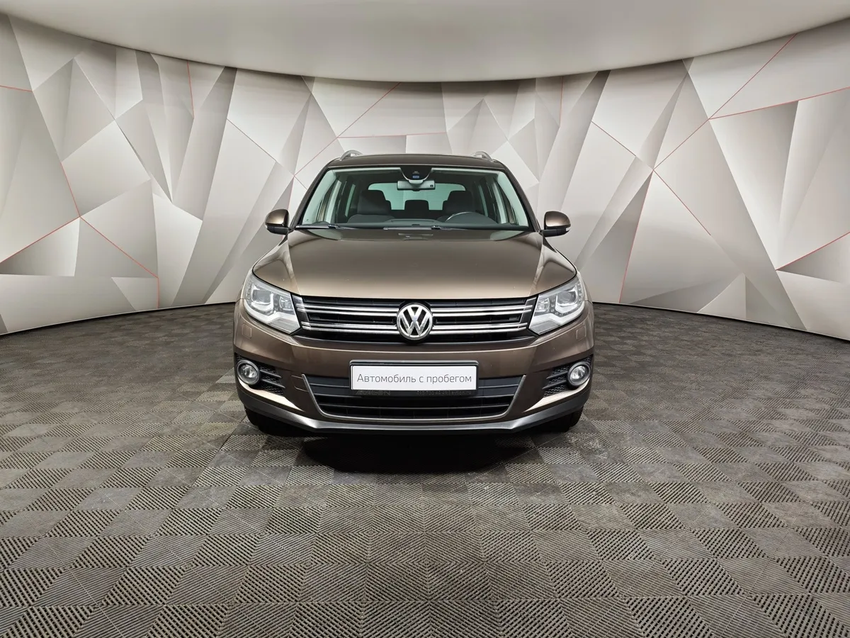 Volkswagen Tiguan 2.0 TSI 4Motion AT (180 л.с.) Sport & Style Коричневый в АВИЛОН. Слайд №7