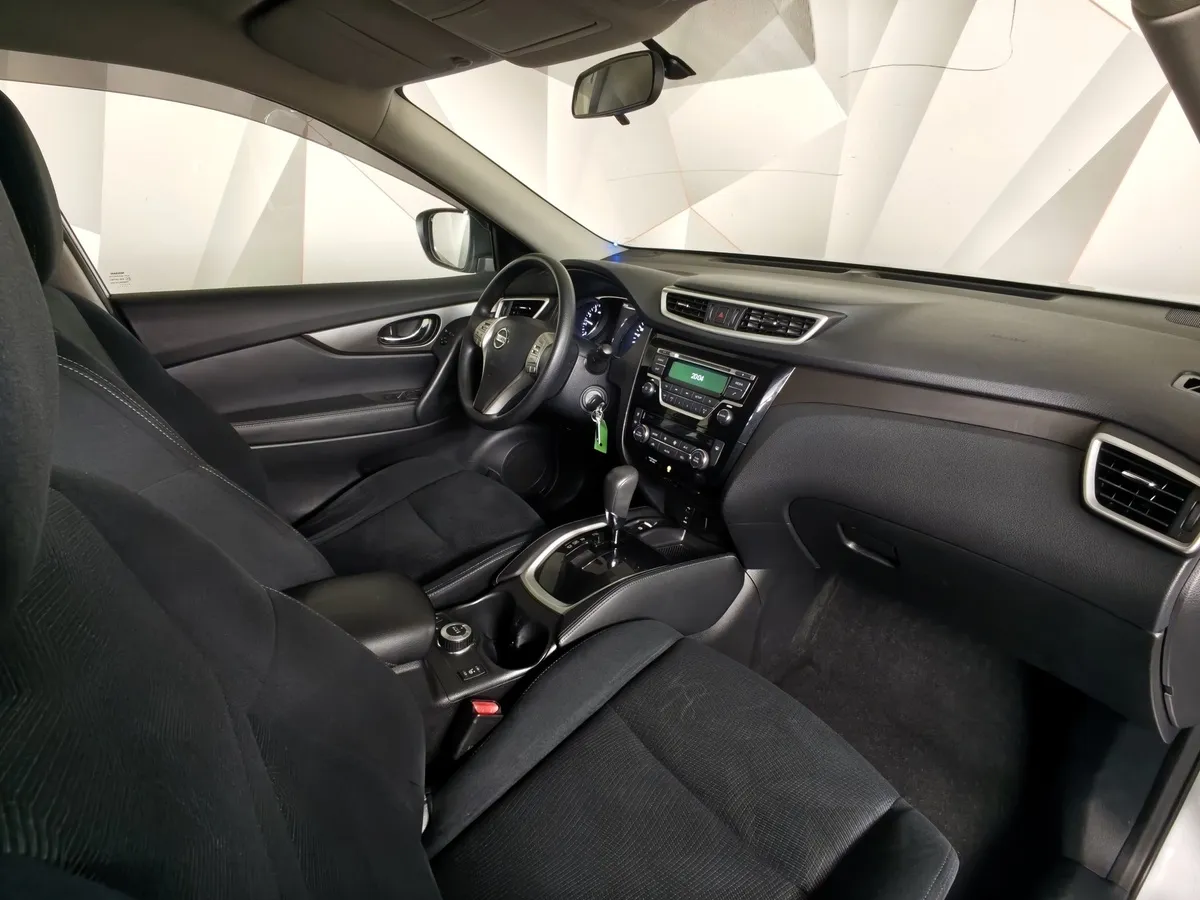 Nissan X-Trail 2.0 CVT AWD (144 л.с.) Серебристый в АВИЛОН. Слайд №12