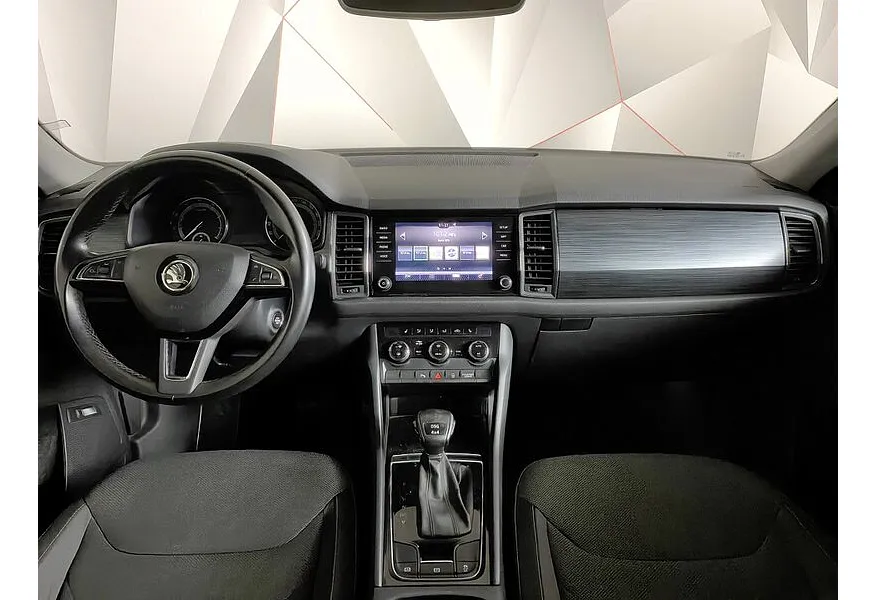 Skoda Kodiaq 2.0 TSI DSG 4X4 (180 л.с.) Серый в АВИЛОН. Слайд №14