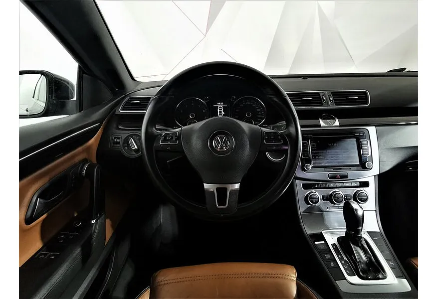 Volkswagen Passat CC 1.8 TSI DSG (152 л.с.) Коричневый в АВИЛОН. Слайд №18