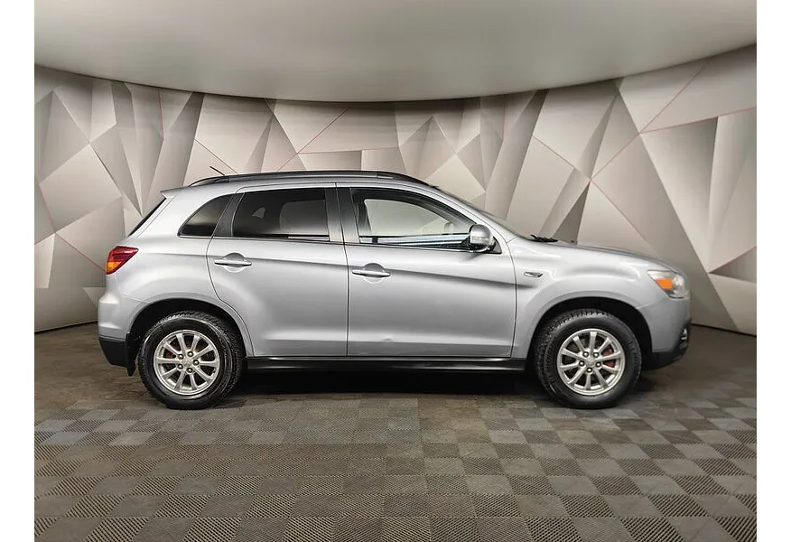 Mitsubishi ASX 1.8 CVT 2WD (140 л.с.) Серебристый в АВИЛОН. Слайд №6