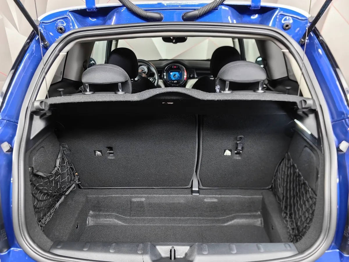MINI 3 двери Cooper S 2.0 AMT (192 л.с.) Синий в АВИЛОН. Слайд №9