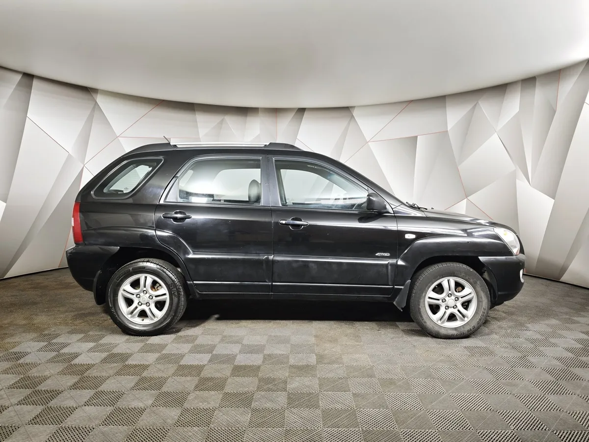 Kia Sportage 2.7 AT (175 л.с.) Черный в АВИЛОН. Слайд №6