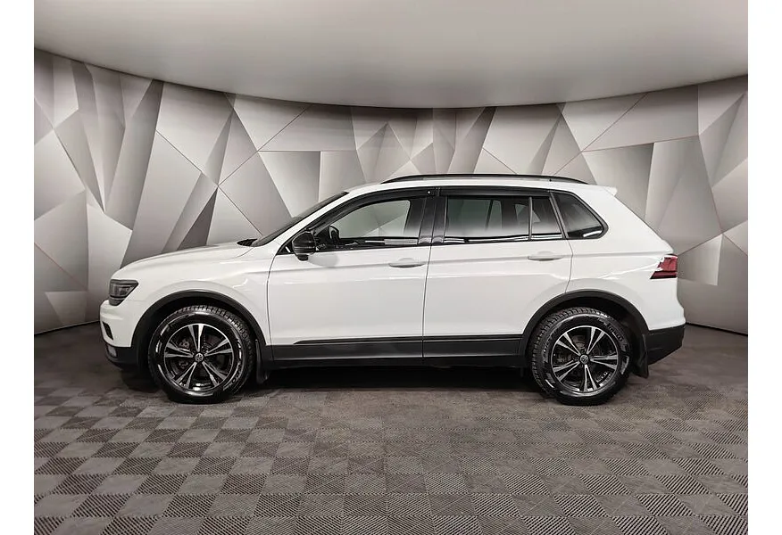 Volkswagen Tiguan 1.4 TSI BlueMotion DSG (150 л.с.) Comfortline Белый в АВИЛОН. Слайд №5