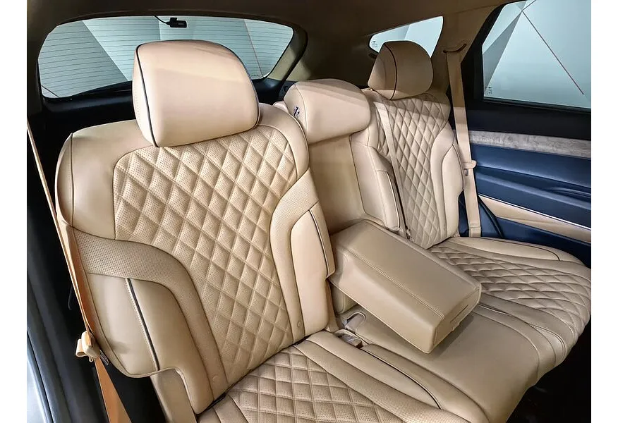 Genesis GV80 2.5 AT 4WD (304 л.с.) Коричневый в АВИЛОН. Слайд №16