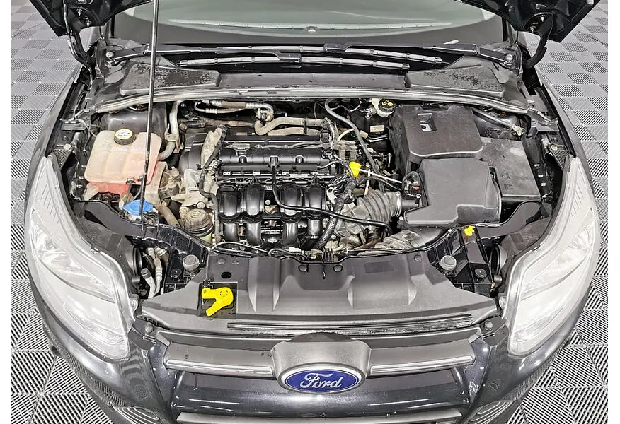 Ford Focus 1.6 Ti-VCT PowerShift (125 л.с.) SYNC Edition Черный в АВИЛОН. Слайд №18
