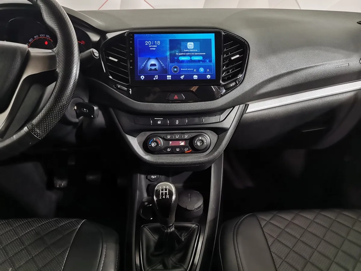 ВАЗ (Lada) Vesta 1.8 MT (122 л.с.) Черный в АВИЛОН. Слайд №13