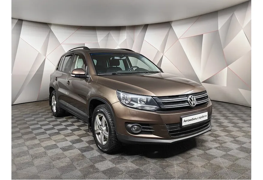 Volkswagen Tiguan 1.4 TSI BlueMotion DSG (150 л.с.) Sport&Style Коричневый в АВИЛОН. Слайд №3