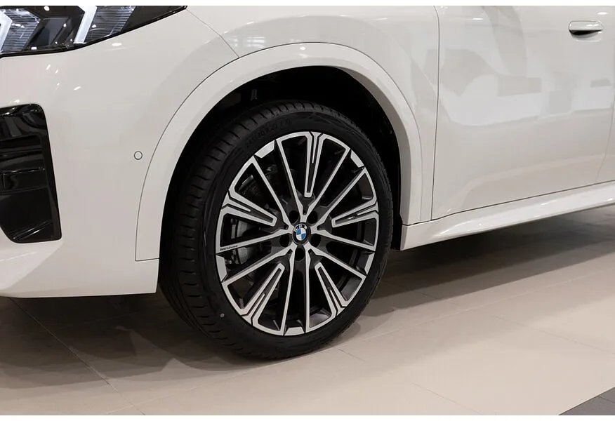 BMW X2 20i xDrive AT (192 л.с.) Серый в АВИЛОН. Слайд №15