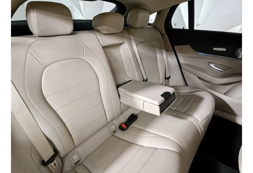 Mercedes-Benz GLC Купе 300 9G-TRONIC 4MATIC (245 л.с.) Sport Синий в АВИЛОН. Слайд №17