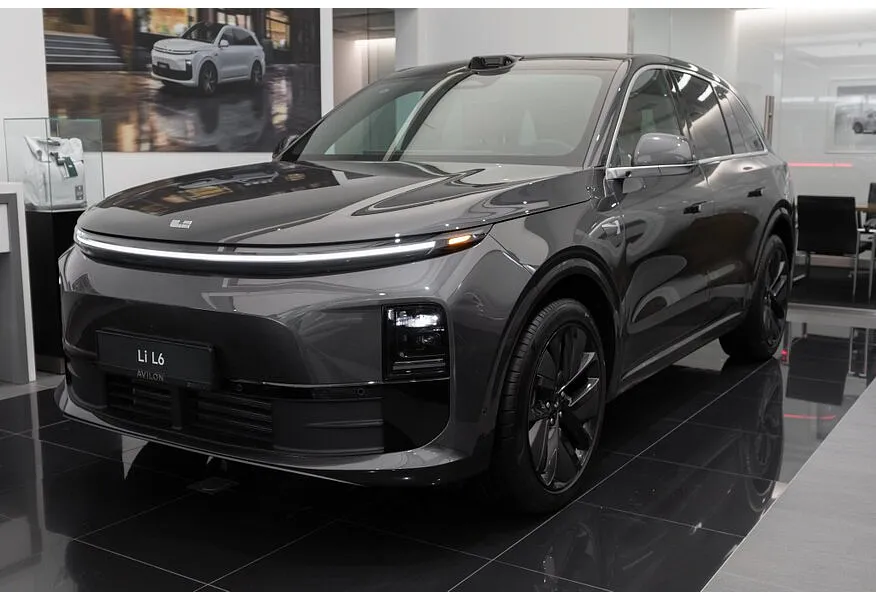 АВИЛОН - Li Auto L6 1.5 AT 4WD (150 л.с.) Max Серый - slide 9603259
