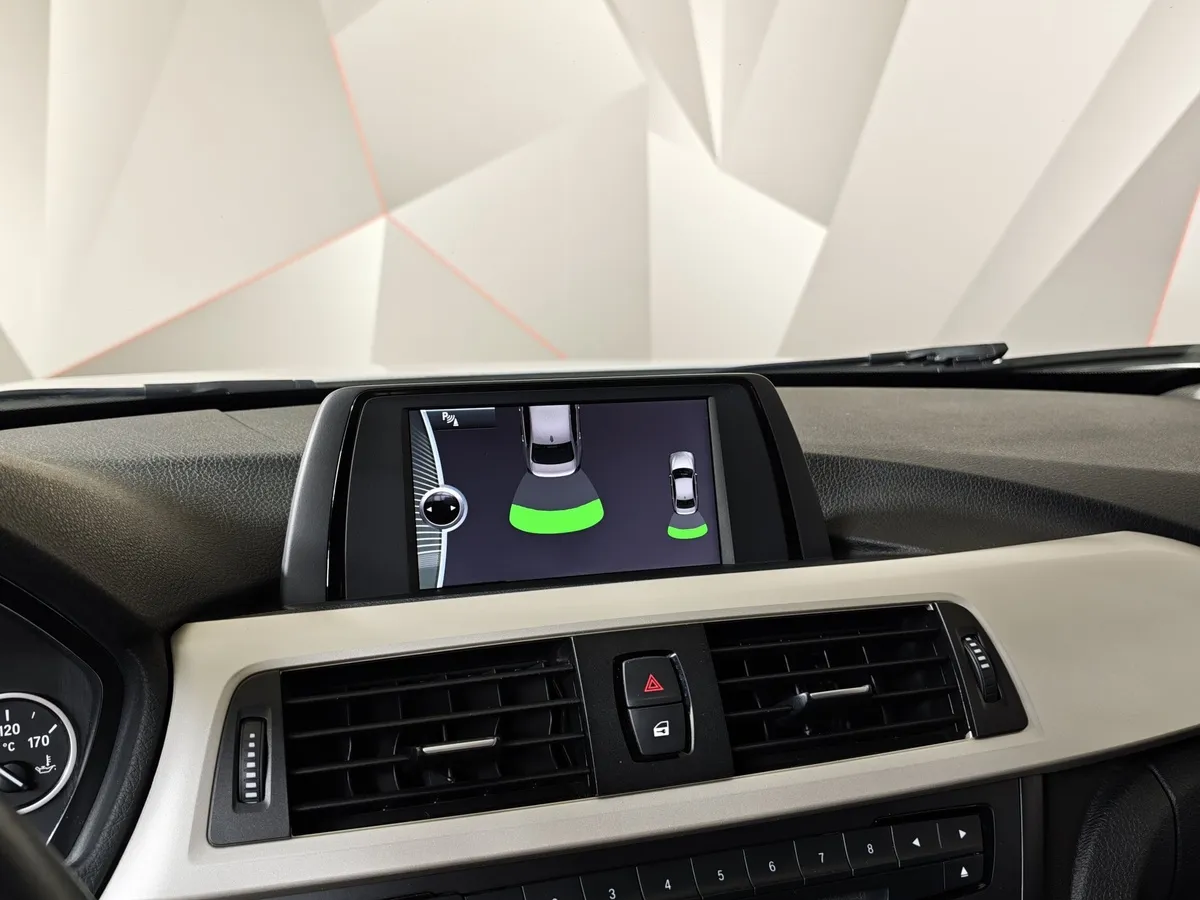 BMW 3 серия 320i AT (184 л.с.) Белый в АВИЛОН. Слайд №15