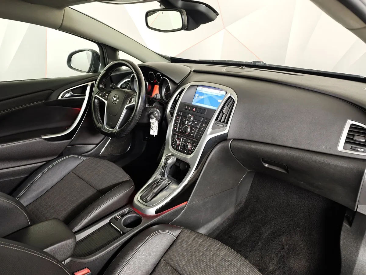 Opel Astra 1.4 Turbo AT (140 л.с.) Enjoy Черный в АВИЛОН. Слайд №19
