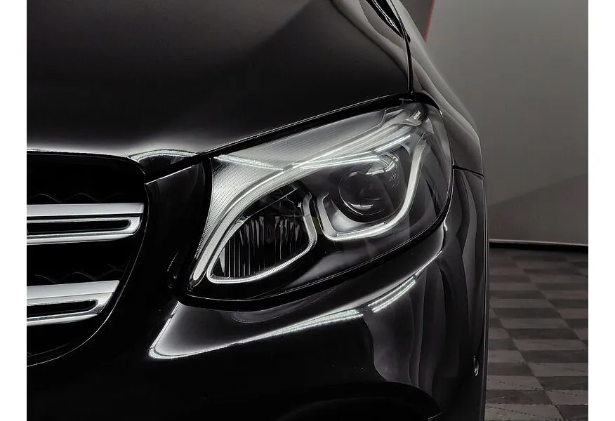 Mercedes-Benz GLC 250 d 9G-TRONIC 4MATIC (204 л.с.) Sport Черный в АВИЛОН. Слайд №10