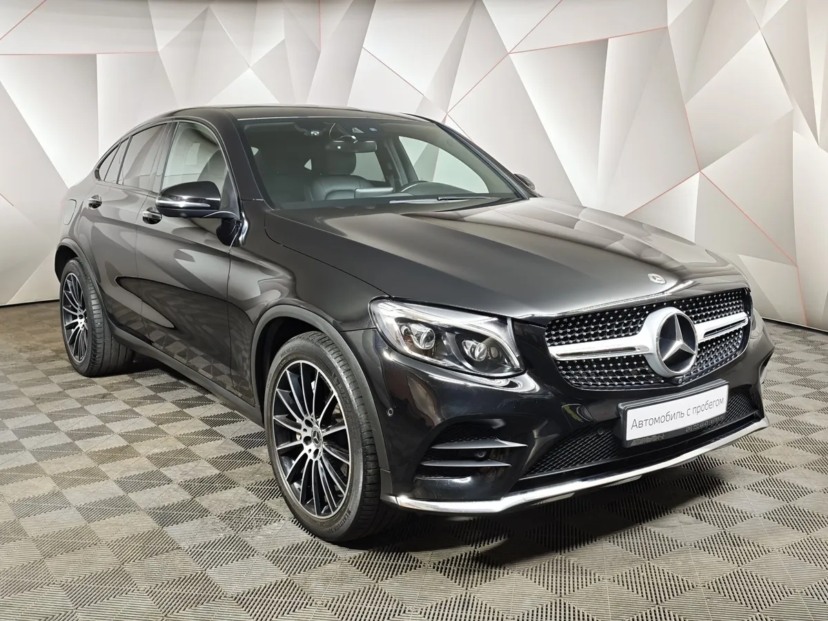 Mercedes-Benz GLC Купе 300 d 9G-TRONIC 4MATIC (245 л.с.) Premium Черный в АВИЛОН. Слайд №3