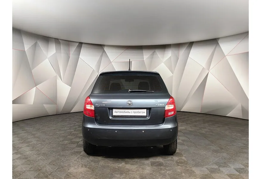 Skoda Fabia 1.2 MT (70 л.с.) Серый в АВИЛОН. Слайд №8