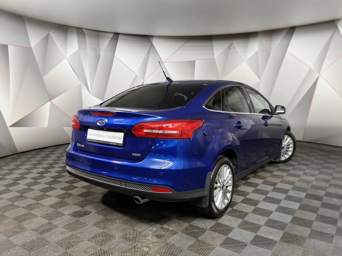 Ford Focus 1.6 PowerShift (125 л.с.) Titanium Синий в АВИЛОН. Слайд №2