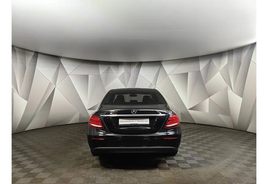 LIVE. Слайд №6