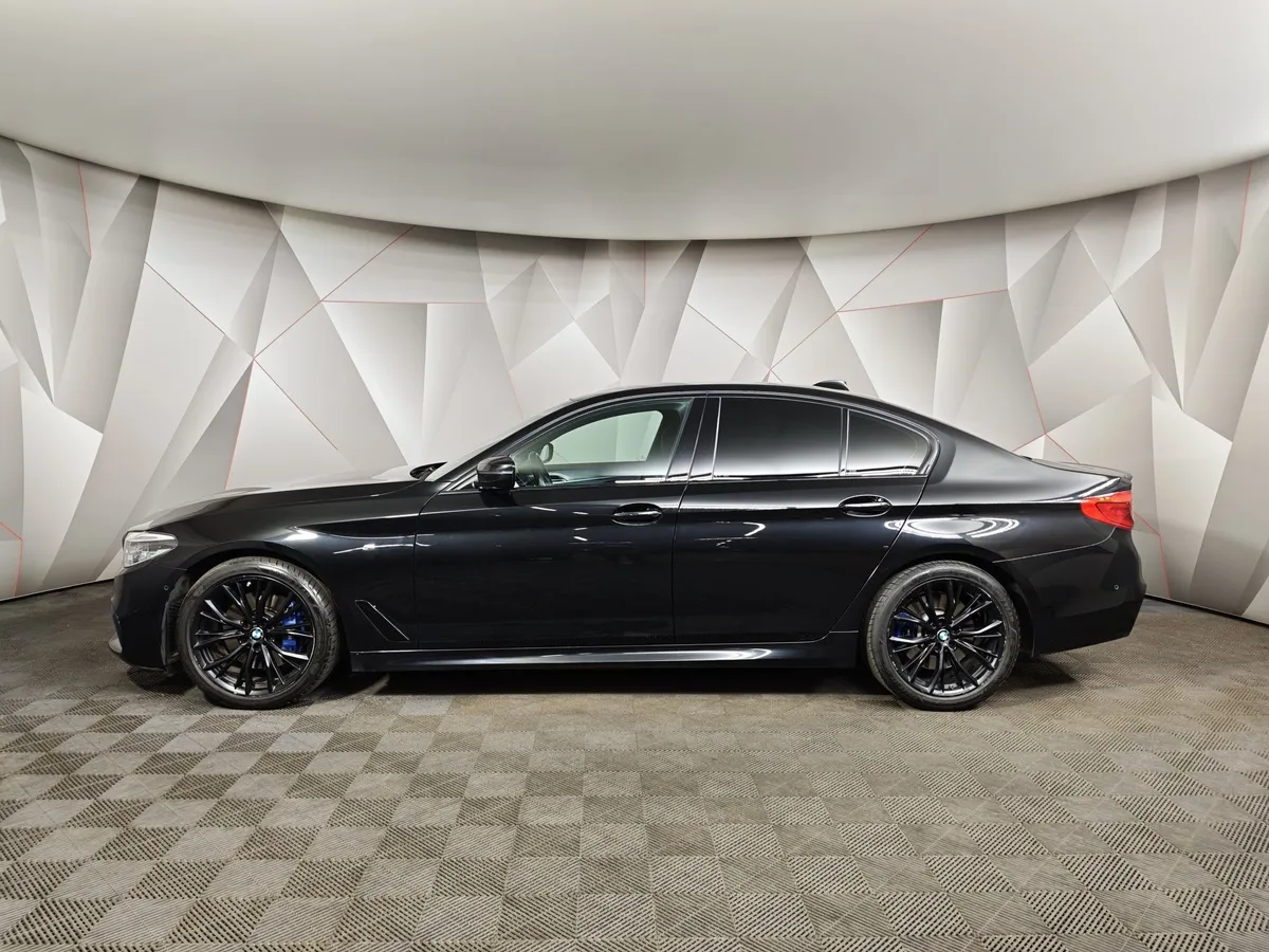 BMW 5 серия 530i xDrive Steptronic (249 л.с.) Черный в АВИЛОН. Слайд №5 BMW 5 серия 530i xDrive Steptronic (249 л.с.) Черный в АВИЛОН. Слайд №5