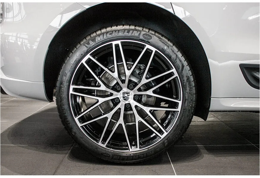 Porsche Macan 2.0 TFSI AMT 4WD (265 л.с.) R4 Серый в АВИЛОН. Слайд №7