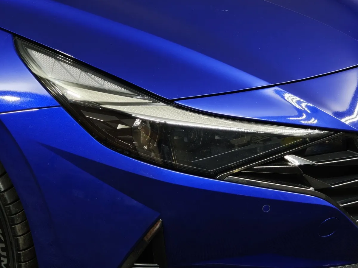 Hyundai Elantra 1.6 AT (128 л.с.) Prestige Синий в АВИЛОН. Слайд №10