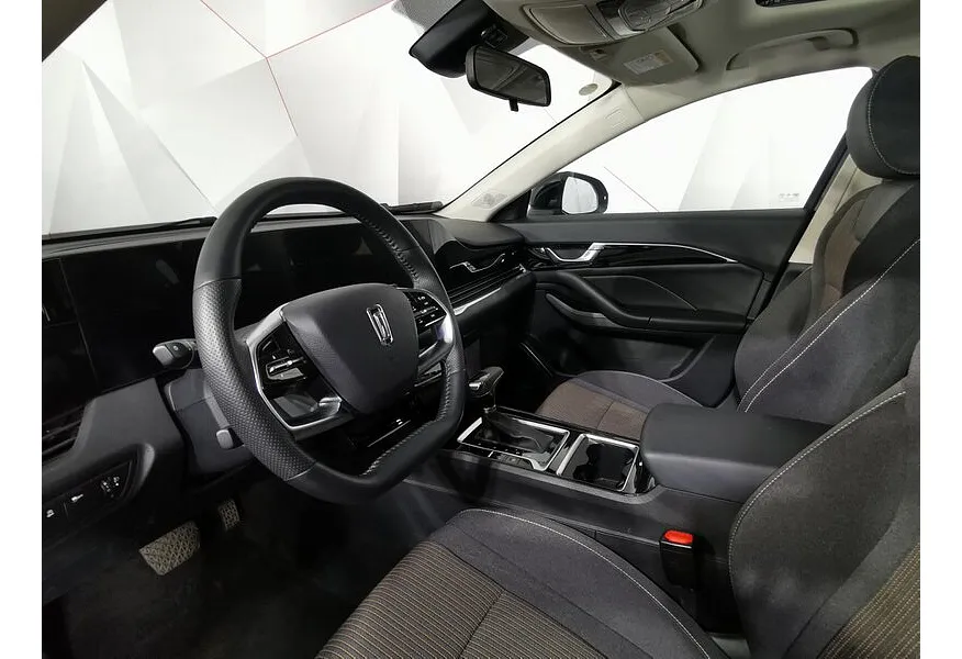 FAW Bestune B70 1.5T 7DCT (160 л.с.) Черный в АВИЛОН. Слайд №19