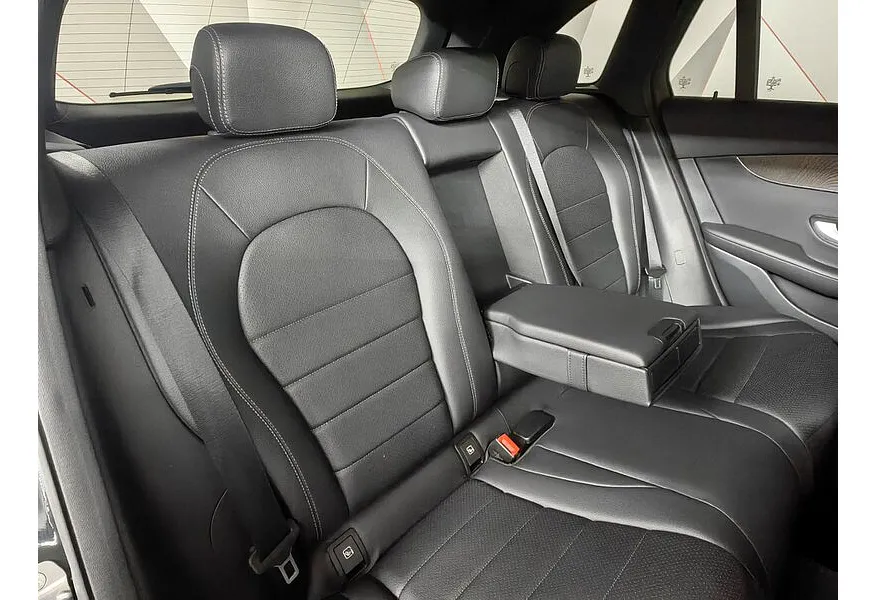 Mercedes-Benz GLC 220 d 9G-TRONIC 4MATIC (194 л.с.) Premium (Локальная сборка) Черный в АВИЛОН. Слайд №17