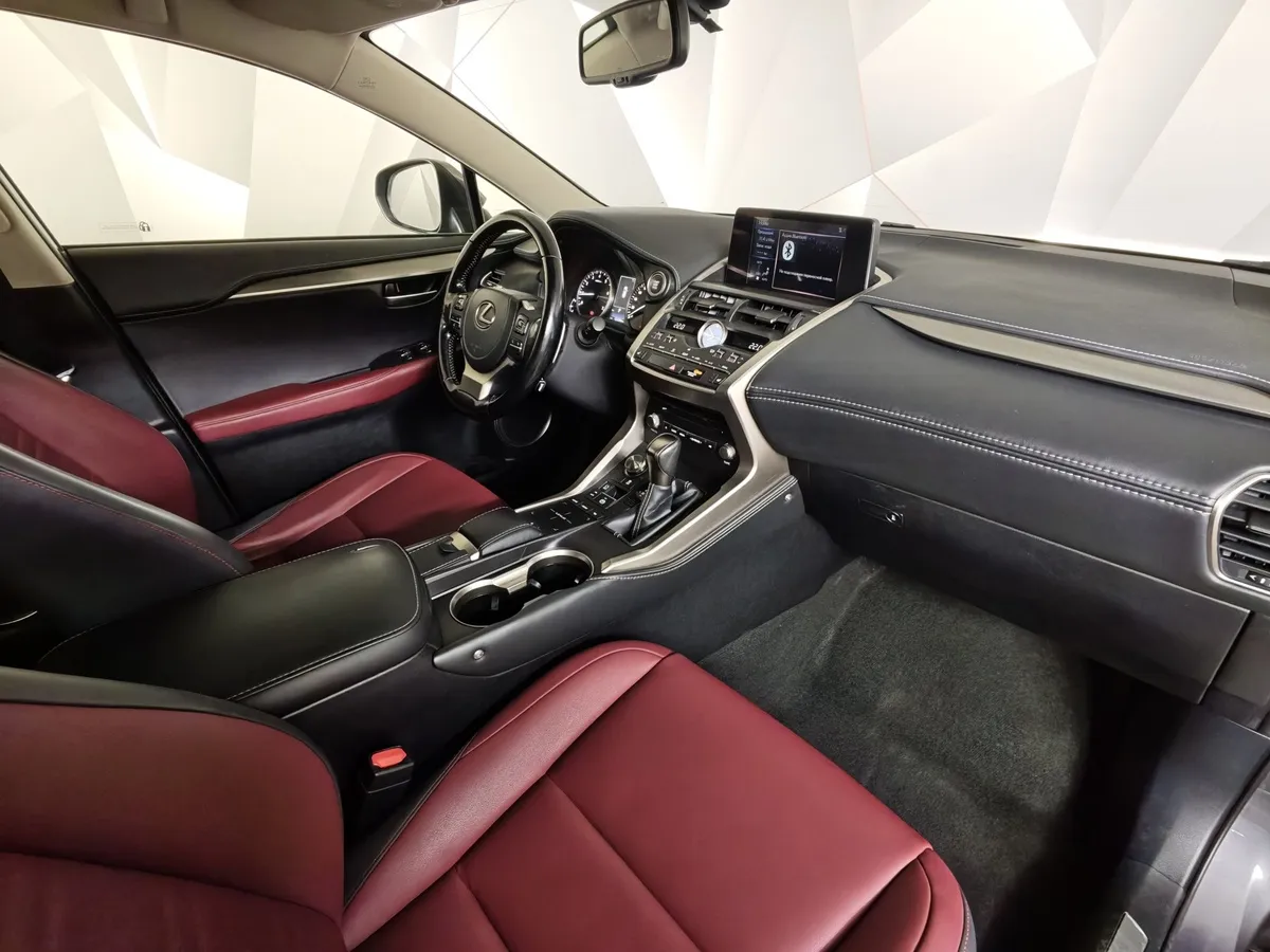 Lexus NX 300 AT AWD (238 л.с.) Серый в АВИЛОН. Слайд №13