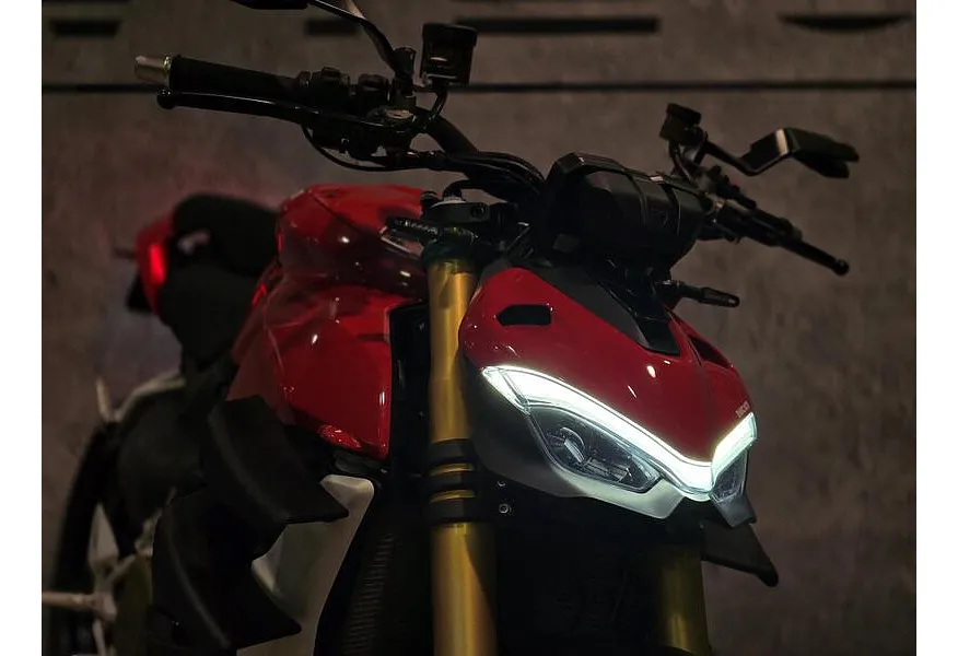 АВИЛОН - Ducati Streetfighter V4 1103 Красный - slide 10